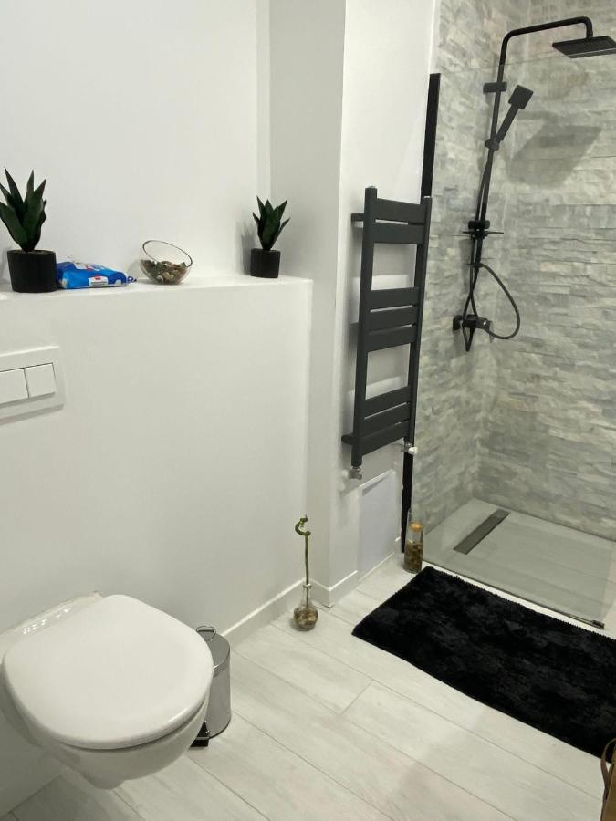 Ultracentral Apartament Calea Victoriei Bucharest Exterior photo